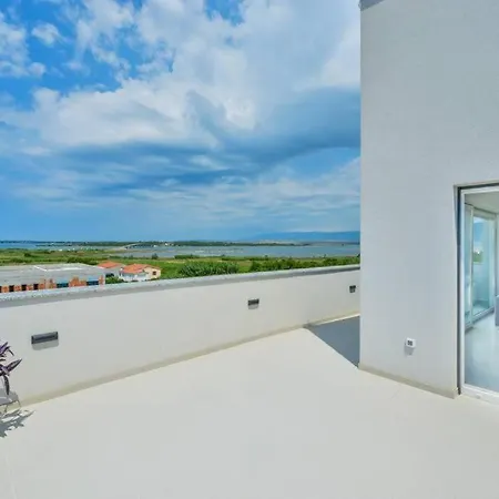 Modern Two Bedroom Apartments - Sk1,2 I 3 - Ae1176 * Privlaka (Zadar)