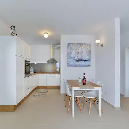 Modern Two Bedroom Apartments - Sk1,2 I 3 - Ae1176 * Privlaka (Zadar)