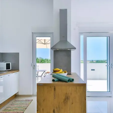 Modern Two Bedroom Apartments - Sk1,2 I 3 - Ae1176